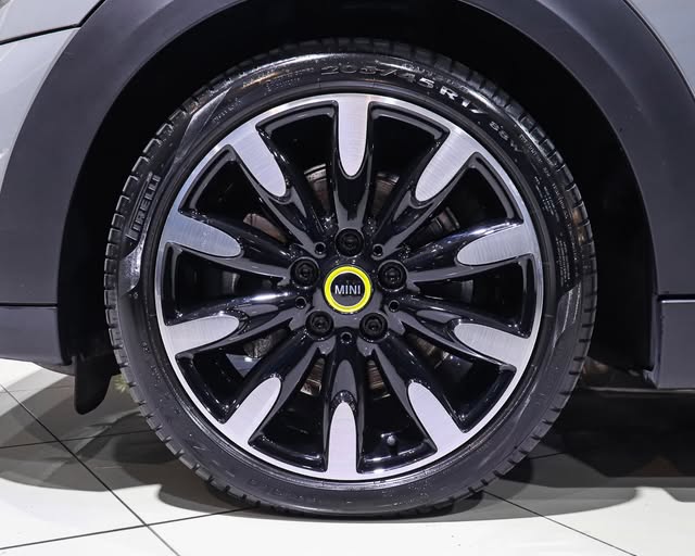 MINI COOPER S ELECTRIC EXCLUSIVE - Imagem 5