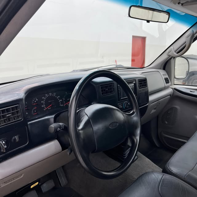 FORD F-250 XLT-L - Imagem 7