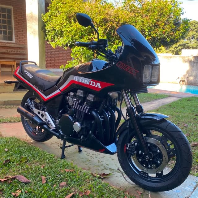 HONDA CBX 750 FOUR - Imagem 1