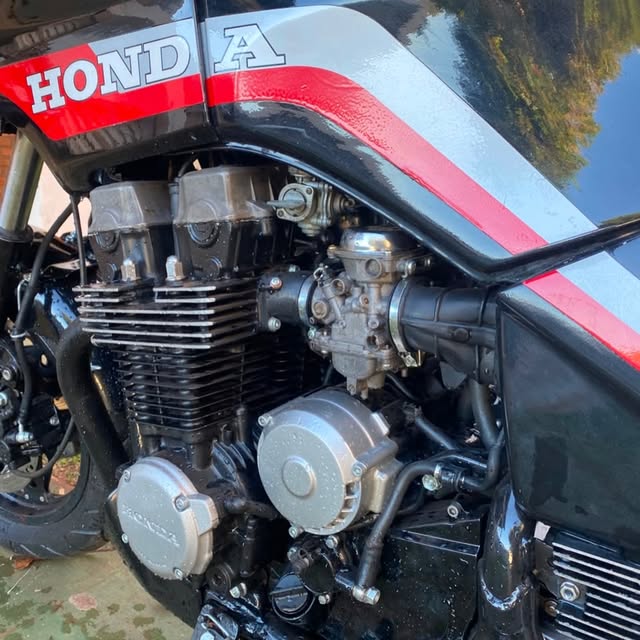 HONDA CBX 750 FOUR - Imagem 9