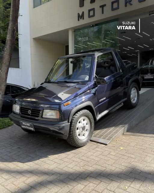 SUZUKI VITARA JLX CANVAS TOP - Imagem 1