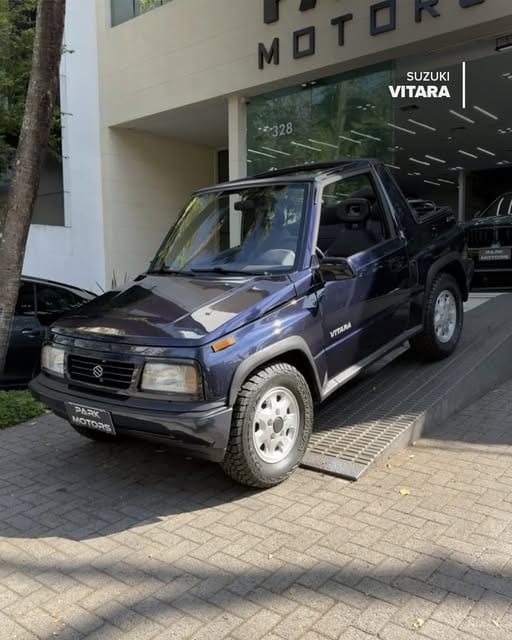 SUZUKI VITARA JLX CANVAS TOP