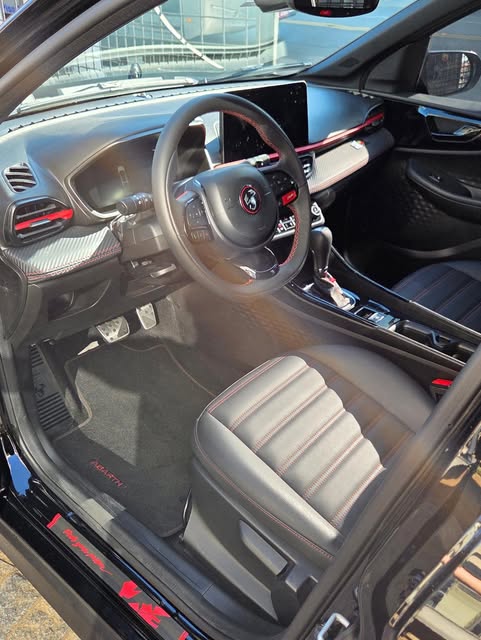 FIAT FASTBACK ABARTH - Imagem 13