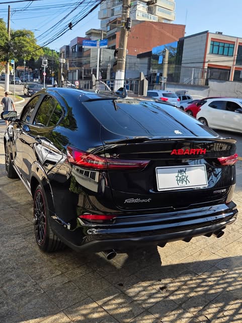 FIAT FASTBACK ABARTH - Imagem 9