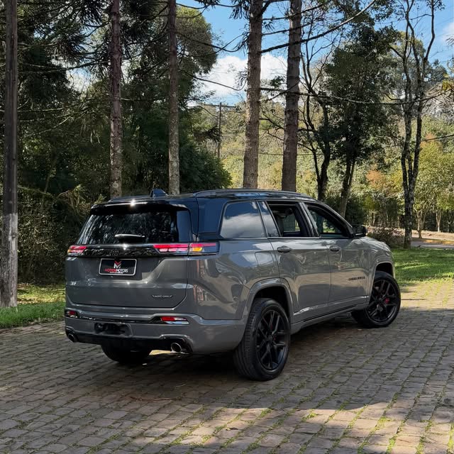 JEEP COMMANDER - Imagem 8