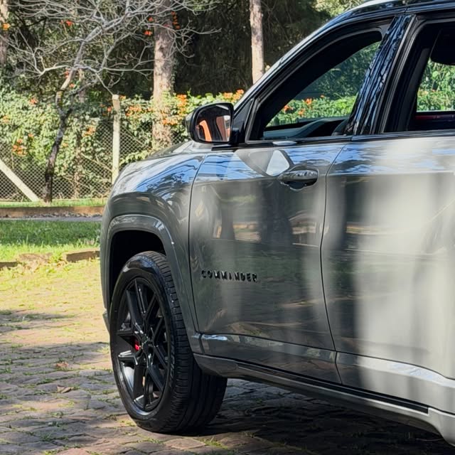 JEEP COMMANDER - Imagem 9