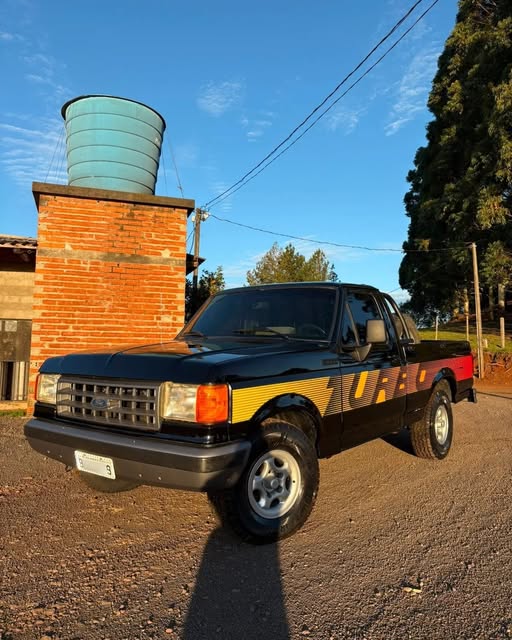 FORD F-1000 SUPER SÉRIE 3.9 TURBO DIESEL - Imagem 2