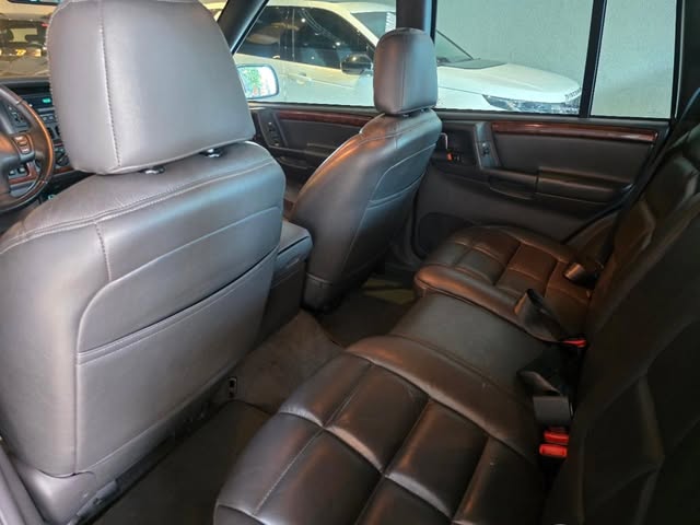 JEEP GRAND CHEROKEE LIMITED - Imagem 13