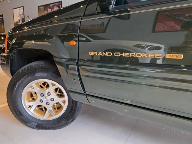 JEEP GRAND CHEROKEE LIMITED - Imagem 6