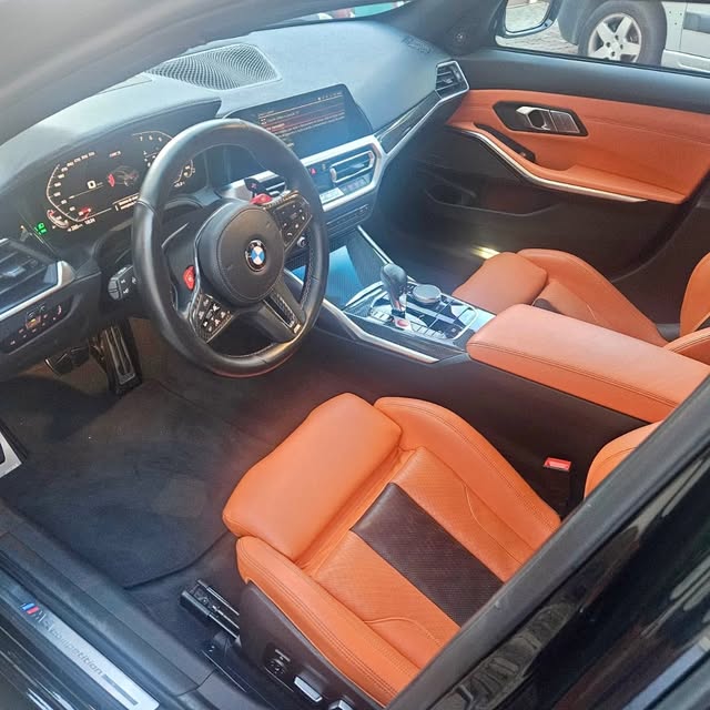 BMW M3 COMPETITION - Imagem 7