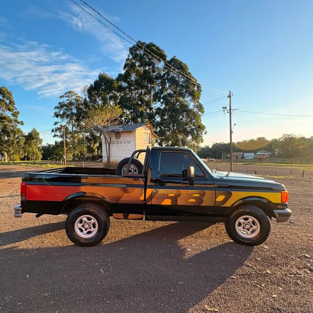 FORD F-1000 - Imagem 3