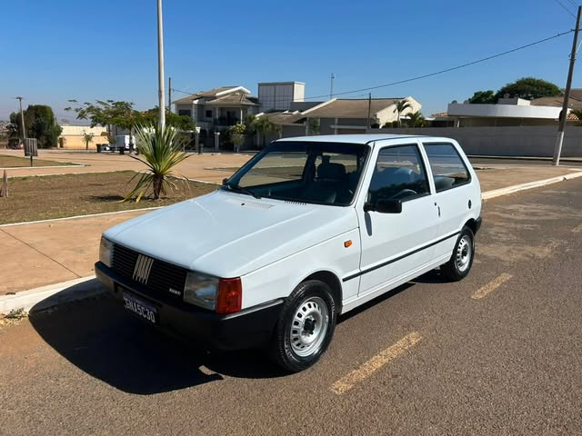 FIAT UNO - Imagem 2