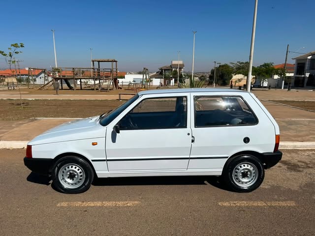 FIAT UNO - Imagem 6