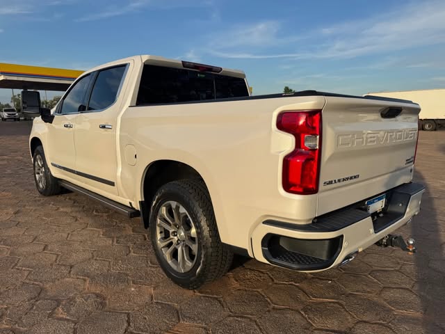 CHEVROLET SILVERADO HIGH COUNTRY - Imagem 5