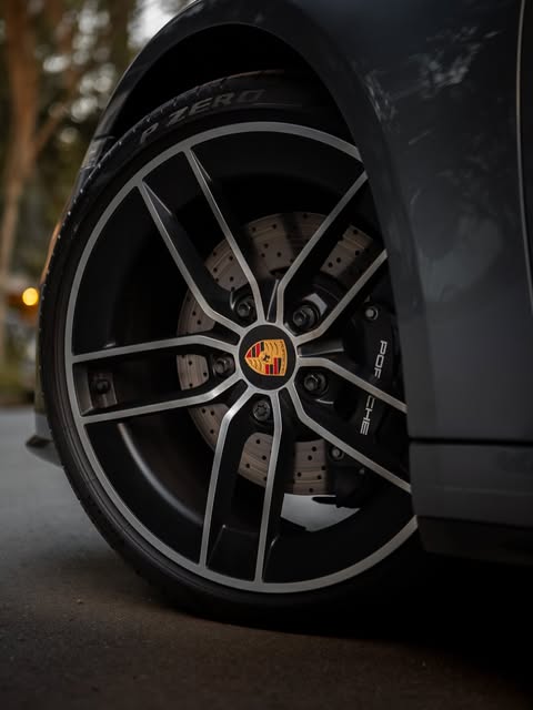 PORSCHE 911 CARRERA T - Imagem 8