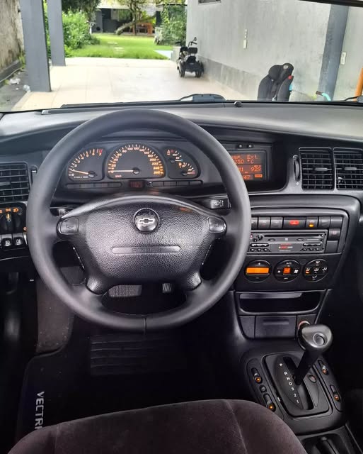 CHEVROLET VECTRA CD - Imagem 6