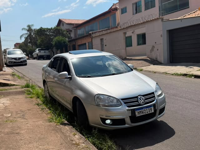 VOLKSWAGEN JETTA - Imagem 4