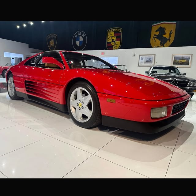 FERRARI 348 - Imagem 2