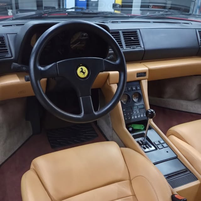 FERRARI 348 - Imagem 19