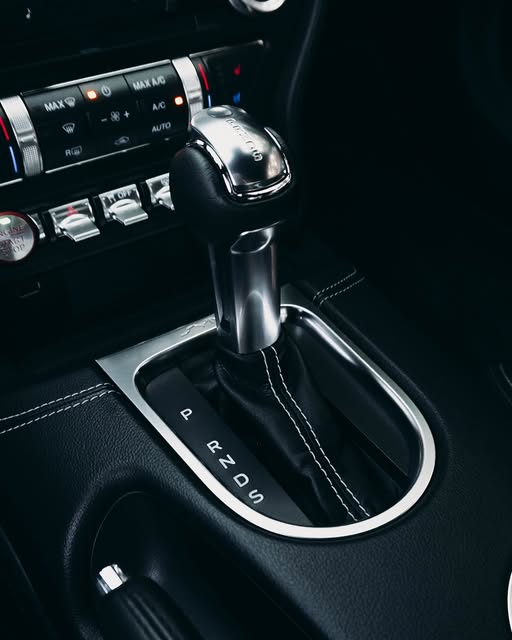 FORD MUSTANG MACH 1 - Imagem 6