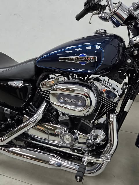 HARLEY-DAVIDSON SPORTSTER XL1200 CUSTOM - Imagem 5