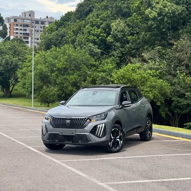 PEUGEOT 2008 GT - Imagem 1