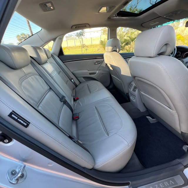 HYUNDAI AZERA - Imagem 12