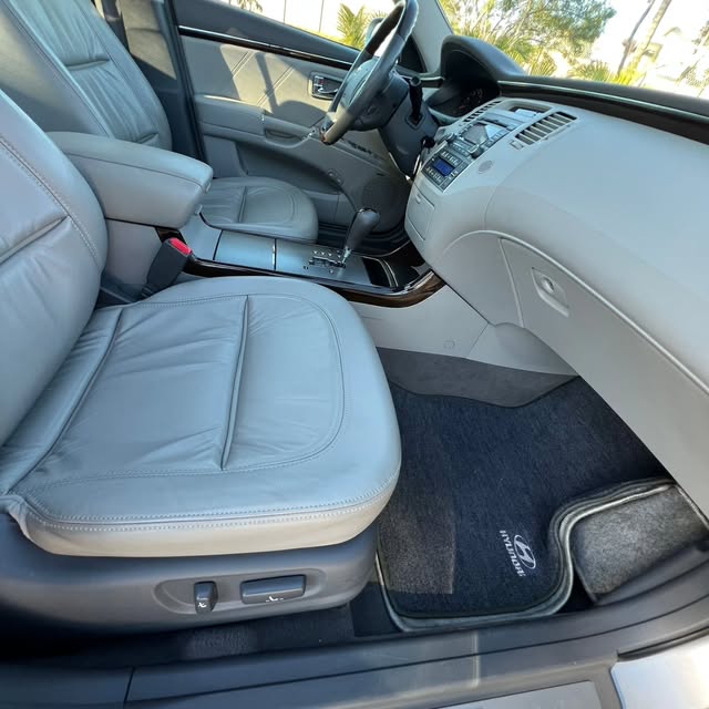 HYUNDAI AZERA - Imagem 8