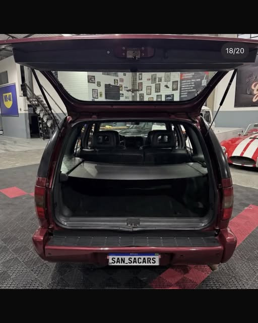 CHEVROLET BLAZER DLX EXECUTIVE - Imagem 18