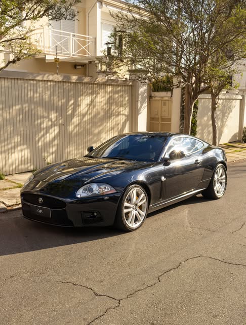 JAGUAR XKR - Imagem 3