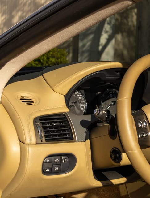 JAGUAR XKR - Imagem 5