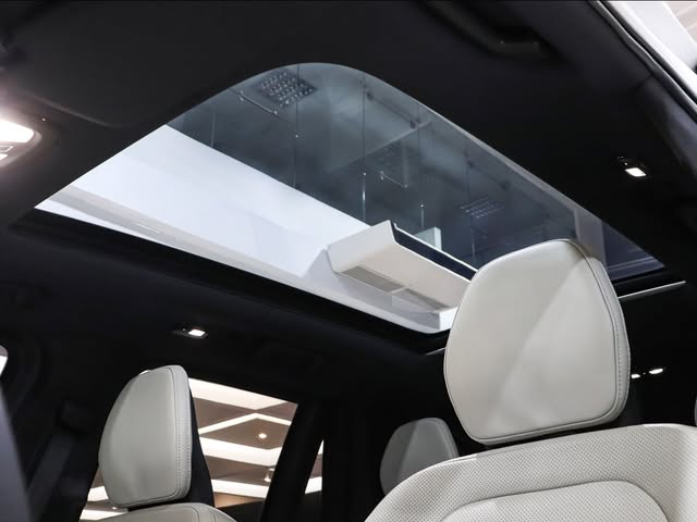 VOLVO XC90 T8 ULTIMATE DARK - Imagem 8
