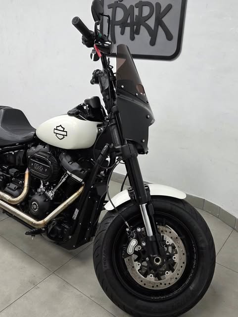 HARLEY-DAVIDSON SOFTAIL FAT BOB - Imagem 4