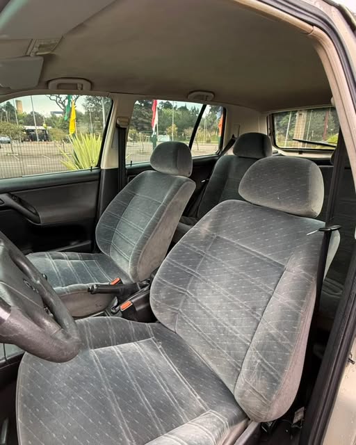 VOLKSWAGEN GOLF GLX - Imagem 9