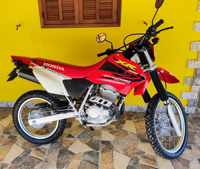 HONDA XR 250 TORNADO - Imagem 1