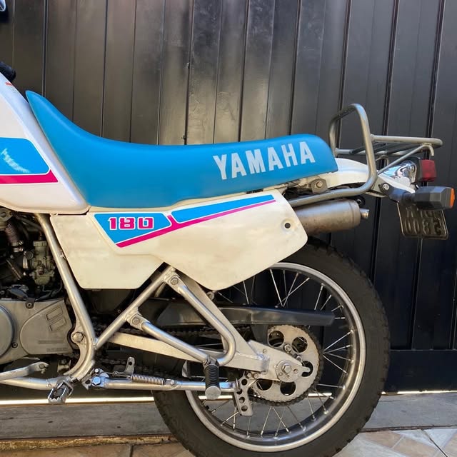 YAMAHA DT 180 Z - Imagem 17