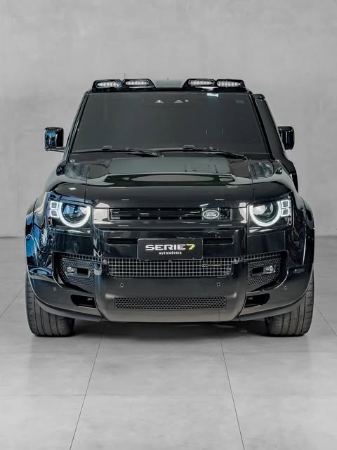 LAND ROVER DEFENDER 110 SE - Imagem 2