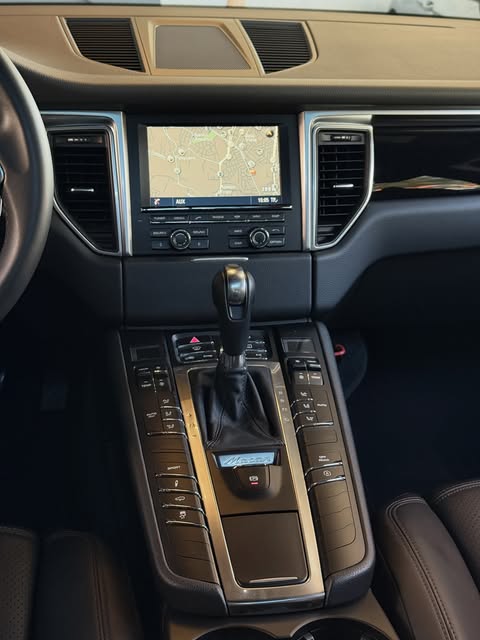PORSCHE MACAN S - Imagem 6