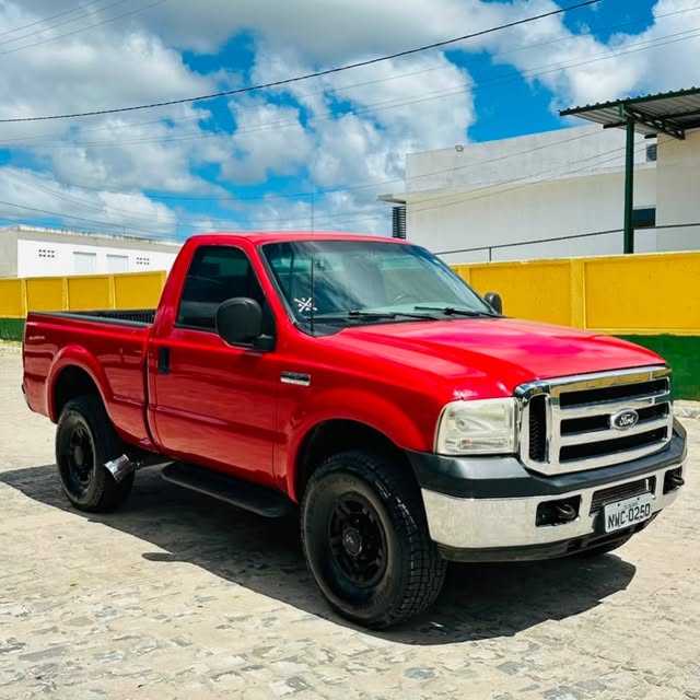 FORD F-250 XLT CS - Imagem 2