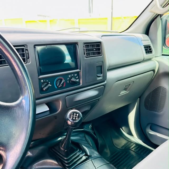 FORD F-250 XLT CS - Imagem 11