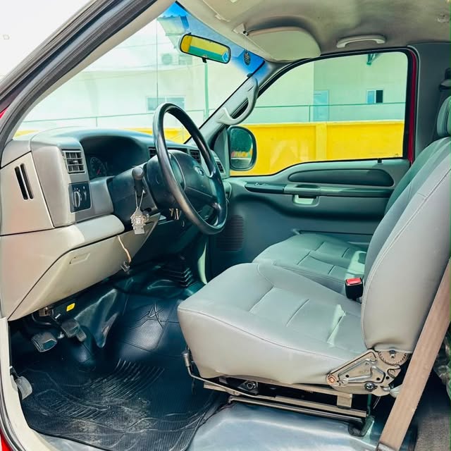 FORD F-250 XLT CS - Imagem 12