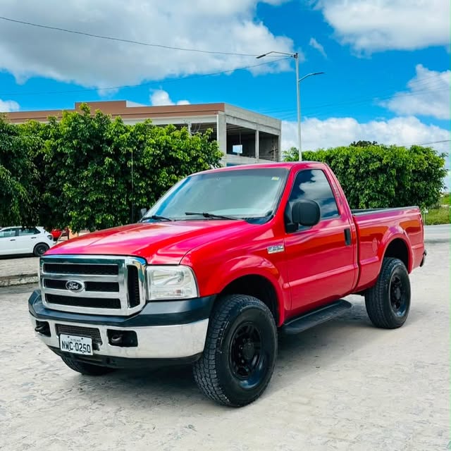 FORD F-250 XLT CS - Imagem 4