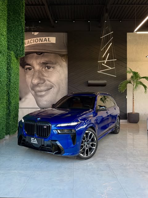 BMW X7 M60I - Imagem 1