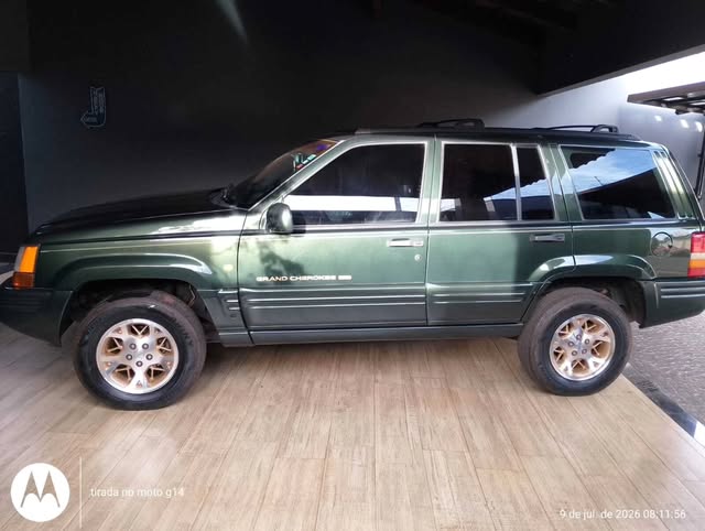JEEP GRAND CHEROKEE LIMITED V8 - Imagem 8