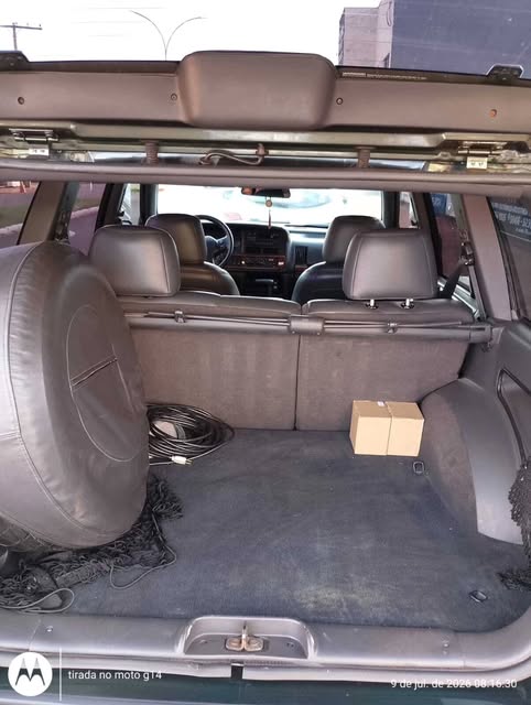 JEEP GRAND CHEROKEE LIMITED V8 - Imagem 10