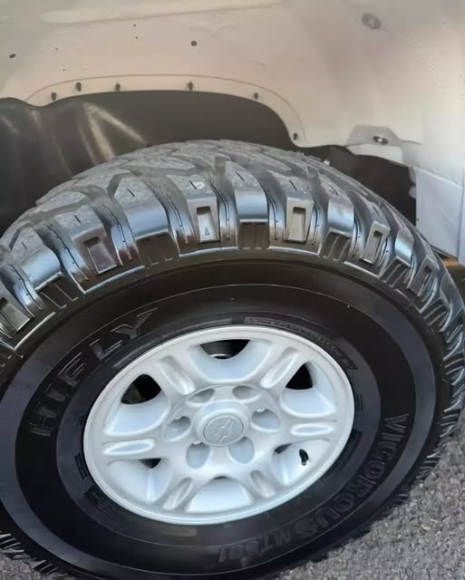 CHEVROLET SILVERADO - Imagem 17