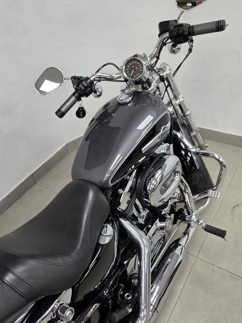 HARLEY-DAVIDSON SPORTSTER XL1200 CUSTOM - Imagem 8