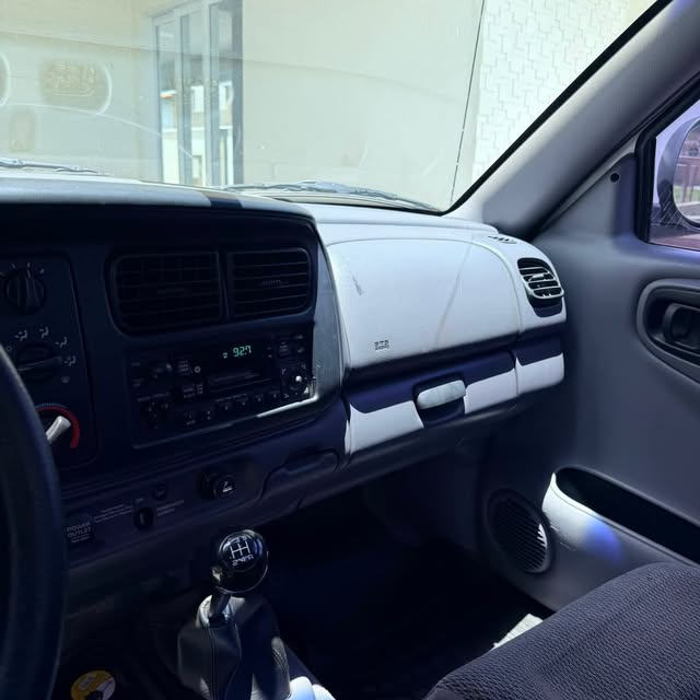 DODGE DAKOTA - Imagem 7