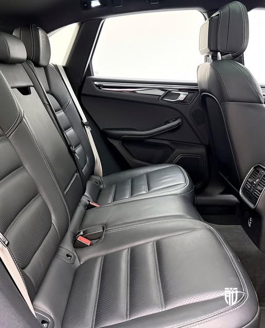 PORSCHE MACAN T - Imagem 13