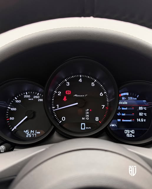PORSCHE MACAN T - Imagem 10